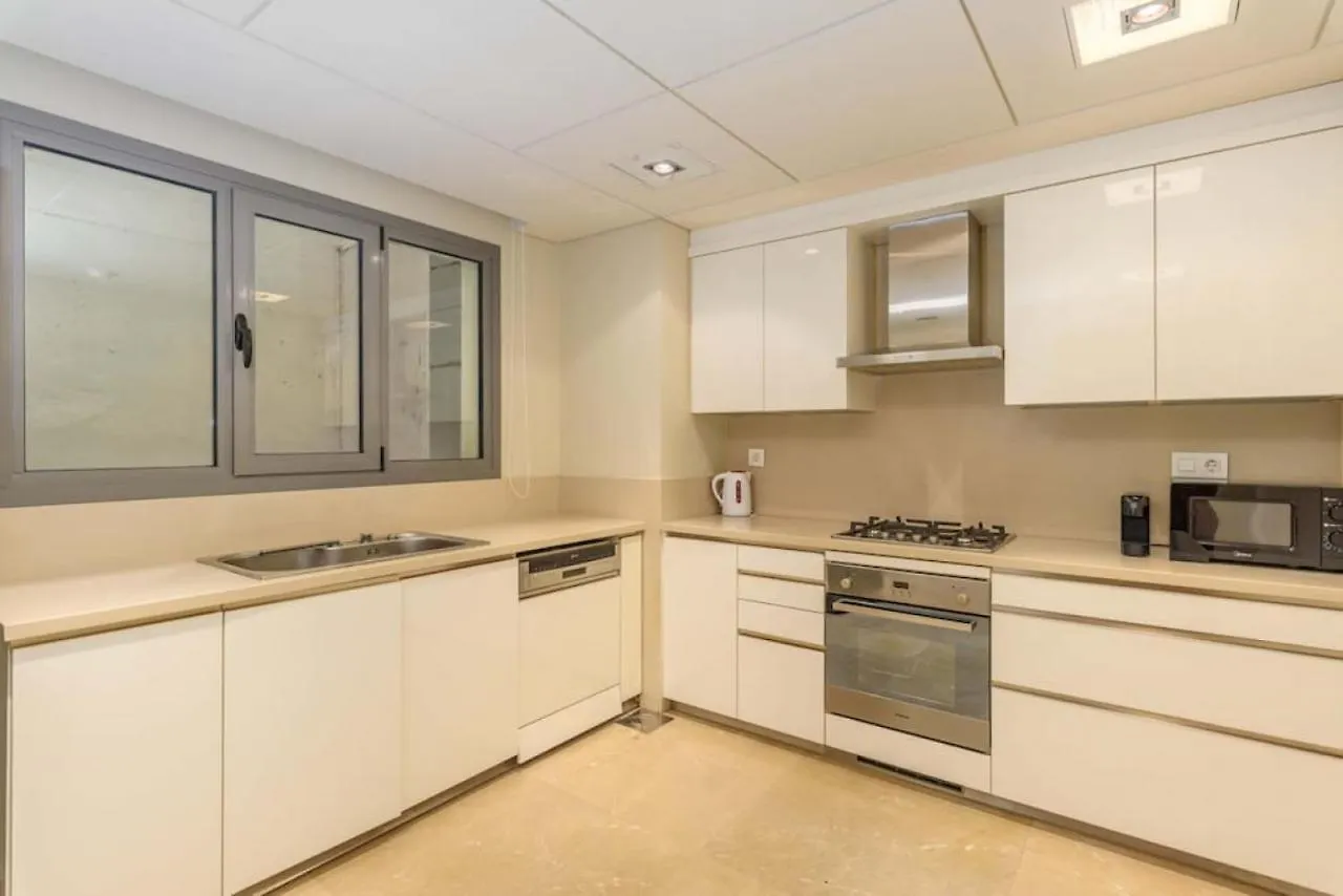 Violin 1 Bedroom Apartment In Solidere Beirut